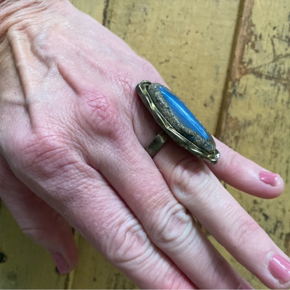 ASOS RING VINTAGE STYLE BOHO CHUNKY RING WOMENS L BRUSHED GOLD OVERSIZED - Picture 11 of 16